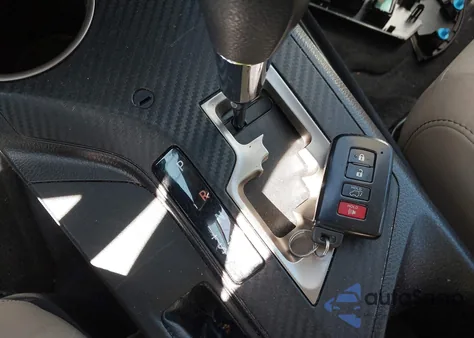 2013 Toyota Rav4 Limited from USA, damaged, VIN 2T3DFREV0DW032781